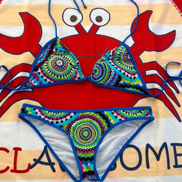 Colourful Mandela print bikini - Picture 8 of 10